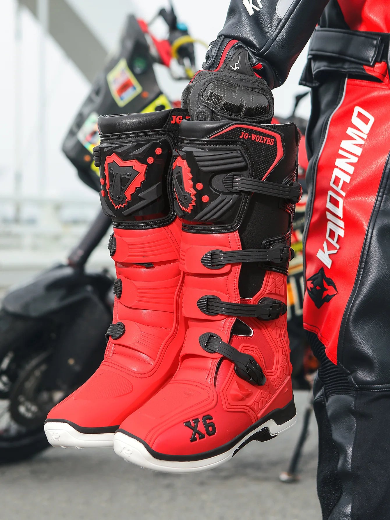 Red Color Unisex Motorcycle Riding Boots With Ankle Protection